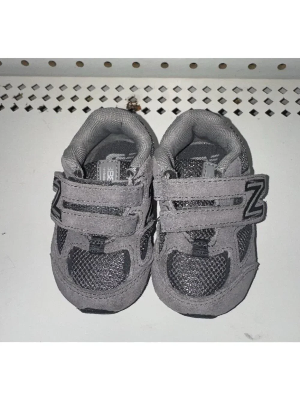 New Balance 888v2 Boys Baby Suede Athletic Shoes Size 3 WIDE Gray Hook & Loop